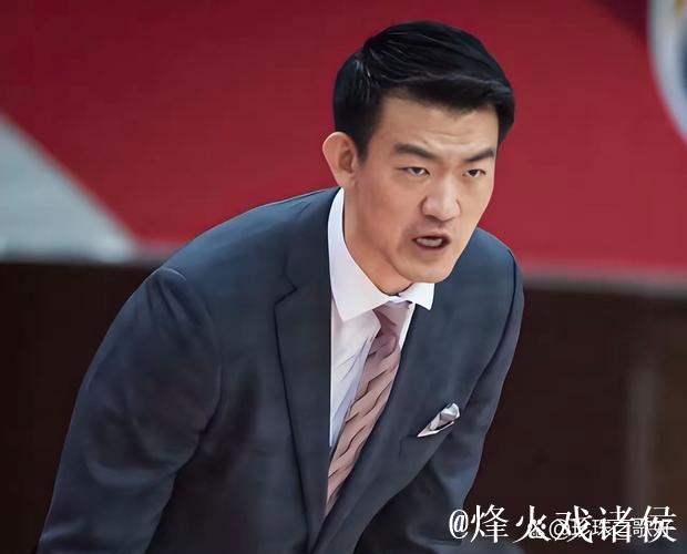 输辽宁问题太多！全队没配合，王博无应变，吴晓下滑引篮板被虐！